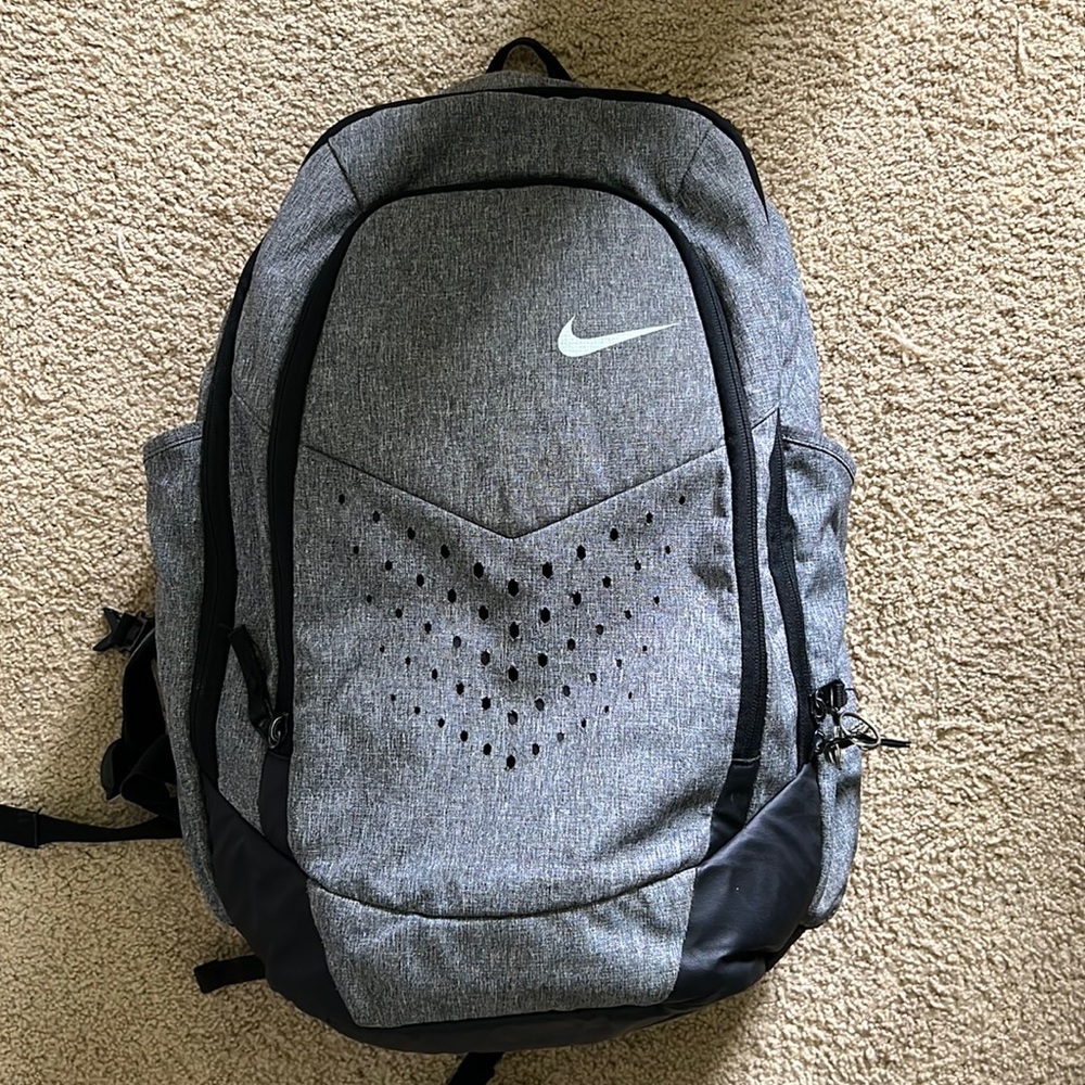 Grey nike backpack